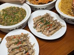 -郑庄脂渣海鲜楼(九水路店)