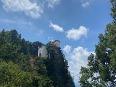景点-塔云山