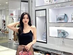 -宁波杉井奥特莱斯广场