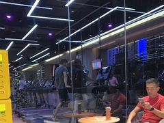 -威克健身游泳(万菱汇店)
