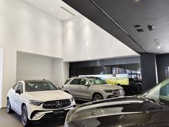 -奔驰波士福达(石景山店)