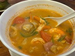 -两兄弟Song Pee Nong(2号店)