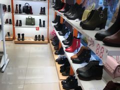 女士皮鞋-红蜻蜓Kid(嘉乐广场步行街店)