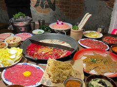 -萍姐火锅·公路夜市(武汉首店)