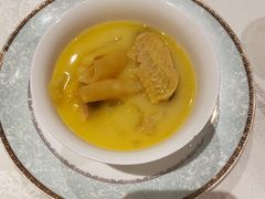 花胶鸡锅底-上房火鍋(新天地店)