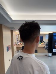 点击看大图 -DL BARBERSHOP美式理发店·脏辫·编发