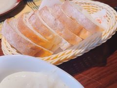 -马迭尔德式西餐精酿啤酒屋(中央大街店)