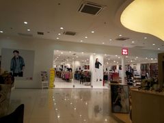 -优衣库(长春欧亚卖场店)