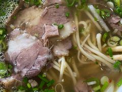 -吾穆勒蓬灰牛肉面·清真(北滨河中路店)