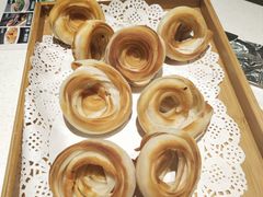 老济南油旋-闫府私房菜·百年鲁菜(恒隆店)