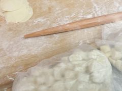 现擀饺子皮-东北大馅手工水饺(较场口永辉超市)