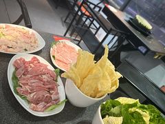 -野迹·石橄榄鸡·烧烤(新洲店)