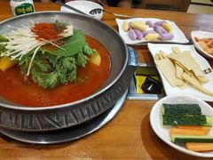-喇喇排骨火锅·传统韩式脊骨汤(望京西园总店)