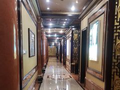 -皇宫大酒店
