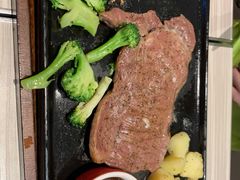 -必胜客(证大大拇指店)