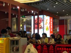 大堂-肥汁米蘭香港米线(长宁来福士店)