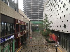 -杭州滨江宝龙城
