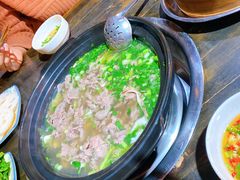 -乐山食古香跷脚牛肉