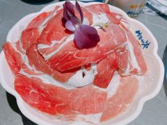 -生活如沸·顺德水牛奶火锅(人民广场店)