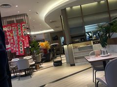 -必胜客(世纪港湾店)