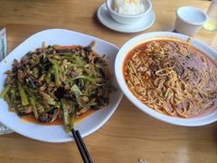 -柏合黄记豆腐皮饭店