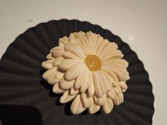 -潮一不贰·法式甜品·生日蛋糕·西式简餐(外滩店)