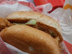 麦辣鸡腿堡套餐-麦当劳(光新乐购店)