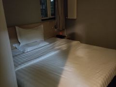 -7天酒店·天津大沽南路下瓦房地铁站店