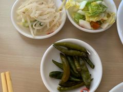 -闫家驴肉老店(华电一校店)