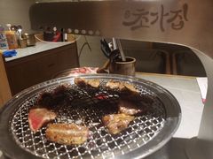 -草家酱蟹炭火烤肉店(珲春南路一店)