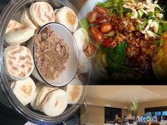 -西安大雁塔科技大学地铁站亚朵酒店