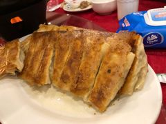 招牌锅贴-大眼锅贴水饺(河东店)