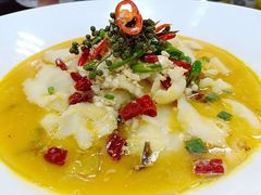 椒香酸菜龙利鱼-皇城根·烤鸭·鱼头·家常菜(欧亚大观乐活城店)