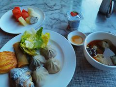 -上海龙之梦万丽酒店