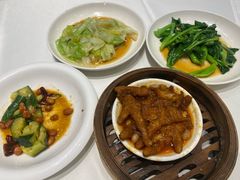 -万龙洲海鲜(大兴绿地缤纷城店)