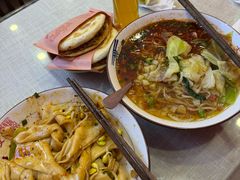 -大嘻咹biangbiang面(历史博物馆店)