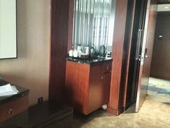 -长沙钦天·悦酒店(万家丽广场高桥北地铁站店)