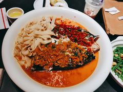 -鸽子侯·家宴·平价海鲜(市图书馆店)