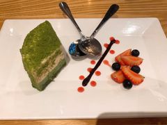 -新元素餐厅(瑞虹天地月亮湾店)