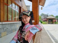 -高荡千年布依古寨旅游景区