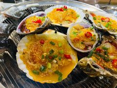 -围炉肉舍•炭烤活鳗•丹东海鲜烤肉(步行街店)