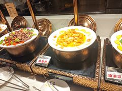 -享遇.锅姥姥牛排海鲜自助(小寨店)
