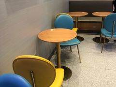 用餐区-DQ·蛋糕·冰淇淋(龙湖狮山天街店)