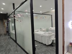 -苗方清颜专业祛痘·皮肤管理