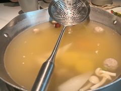 -左庭右院鲜牛肉火锅(金山万达店)