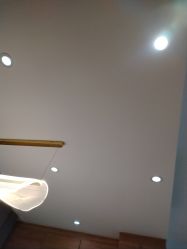 -HEYAN荷妍专业脱毛连锁机构