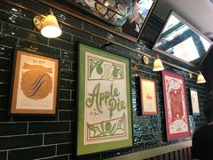 -Pie Bird(新闸路店)