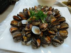 -覃记海鲜美食餐厅