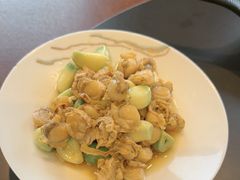 -赶海部落海鲜城(海阳路店)