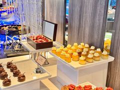 -广州花园酒店-凌璇阁360度高空海鲜自助餐CAROUSEL